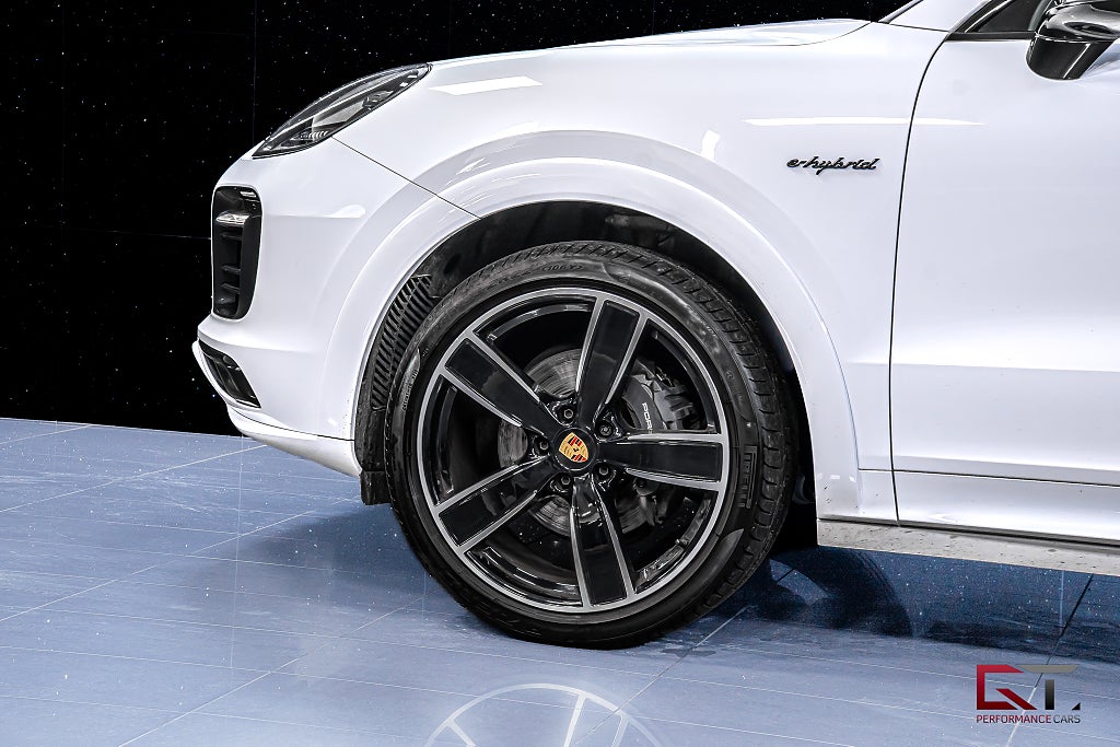 Porsche Cayenne E-Hyb Coupé PLATINUM MOMS SportDesign 22" Pano BOSE