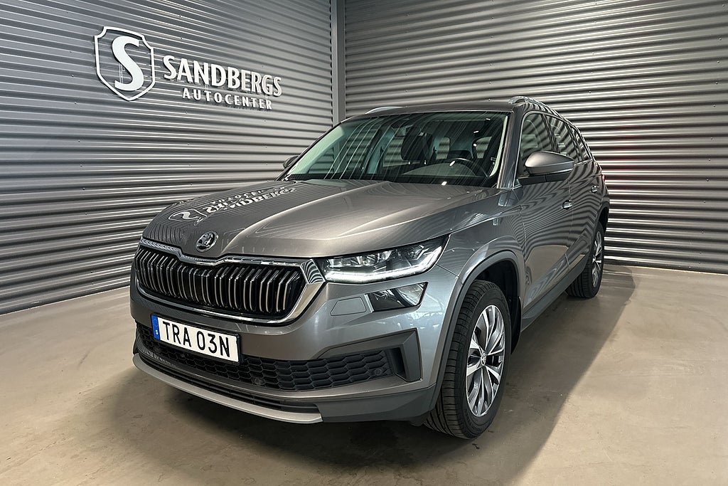 Skoda Kodiaq 2.0 TDI SCR 4x4 Style Backkamera Värmare Drag Euro 6