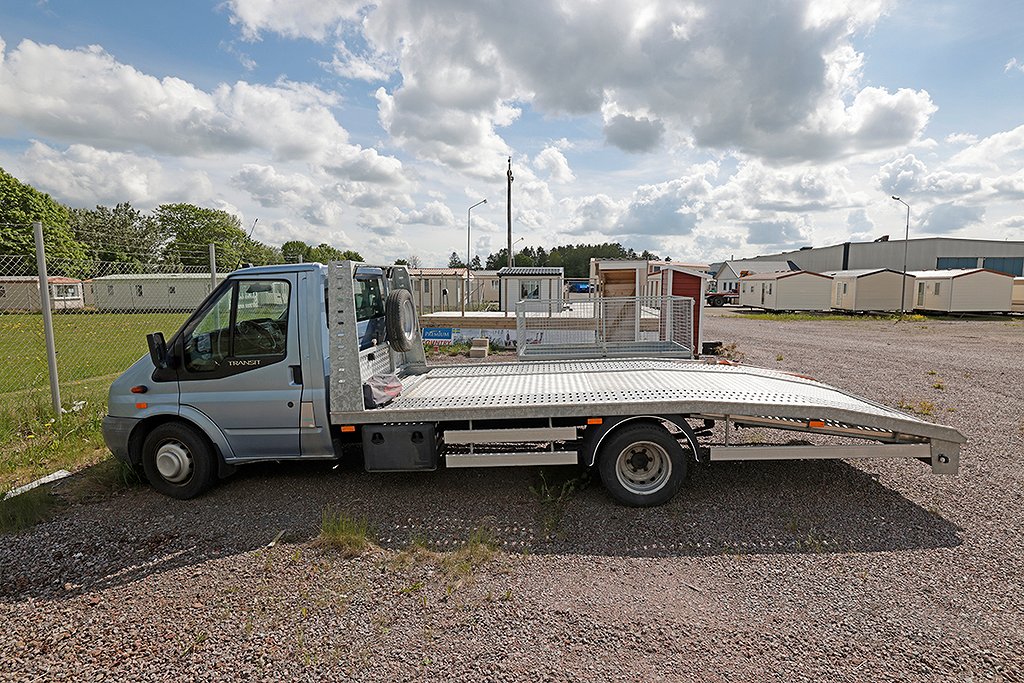 Ford Transit T350 Chassis Cab 2.2 TDCi 140hk