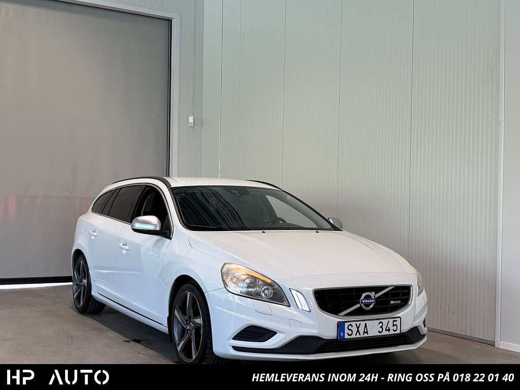 Volvo V60 D3 163hk R-Design Dragkrok D-värm Skinn Nybesiktad