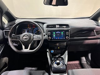 Halvkombi Nissan Leaf 12 av 19
