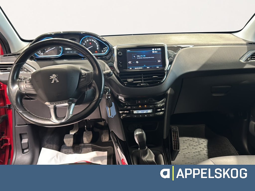Bild på Peugeot 2008 ALLURE PureTech 110 |RÄNTA 3,99%|V-HJUL INGÅR|