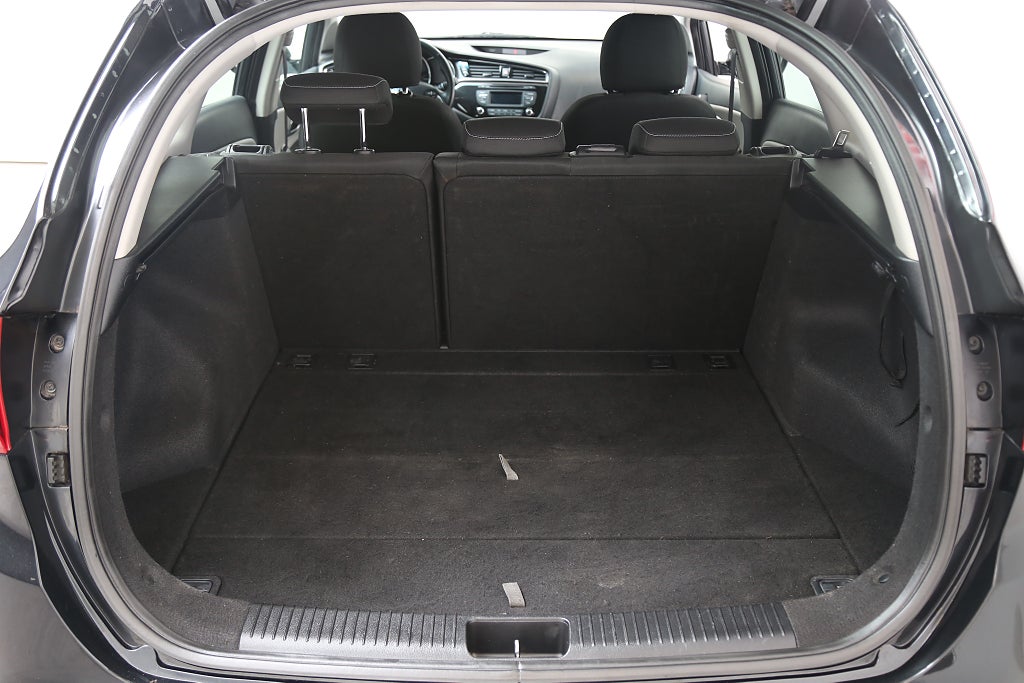 Kia Ceed cee'd_sw 1,6 GDI 135hk Automat Kombi Dragkrok 2016