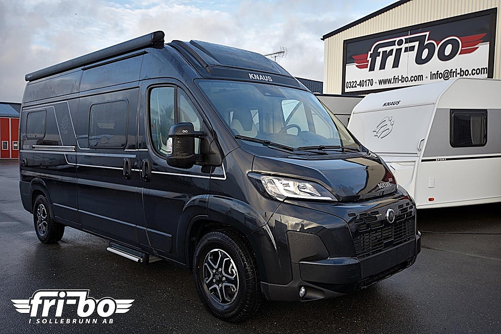 Knaus 600 ME Boxlife Platinum Selection, Långbäddar