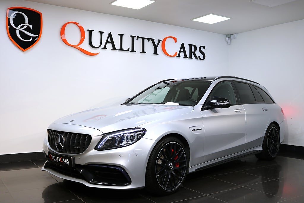 Mercedes-Benz C63 S Pano/Skalstolar/Drag/Burmester/360°