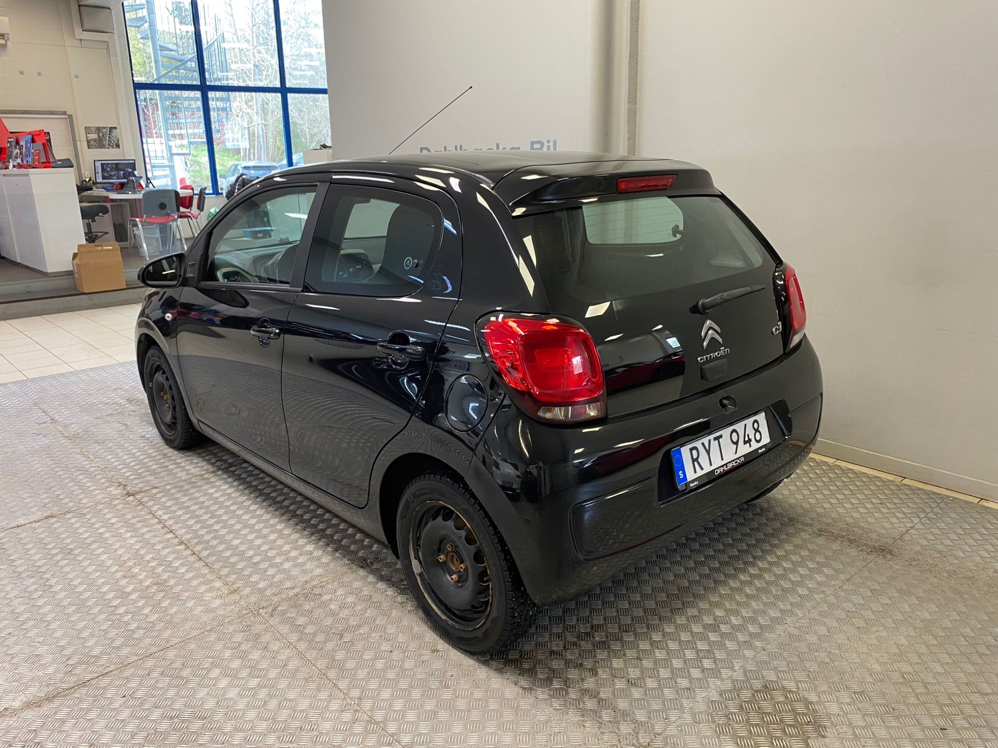 Citroen C1 5-dörrar 1.2 VTi 2014, photo 3/38
