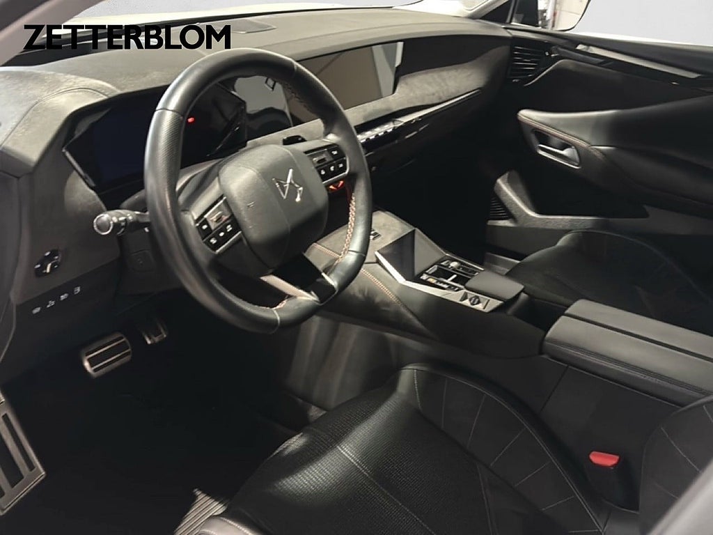 Halvkombi DS DS4 8 av 13