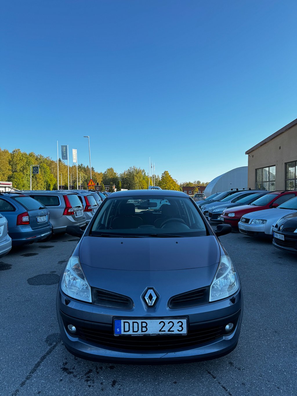 Renault Clio 5-dörrars Halvkombi 1.2/ Nybes /Nykamrem