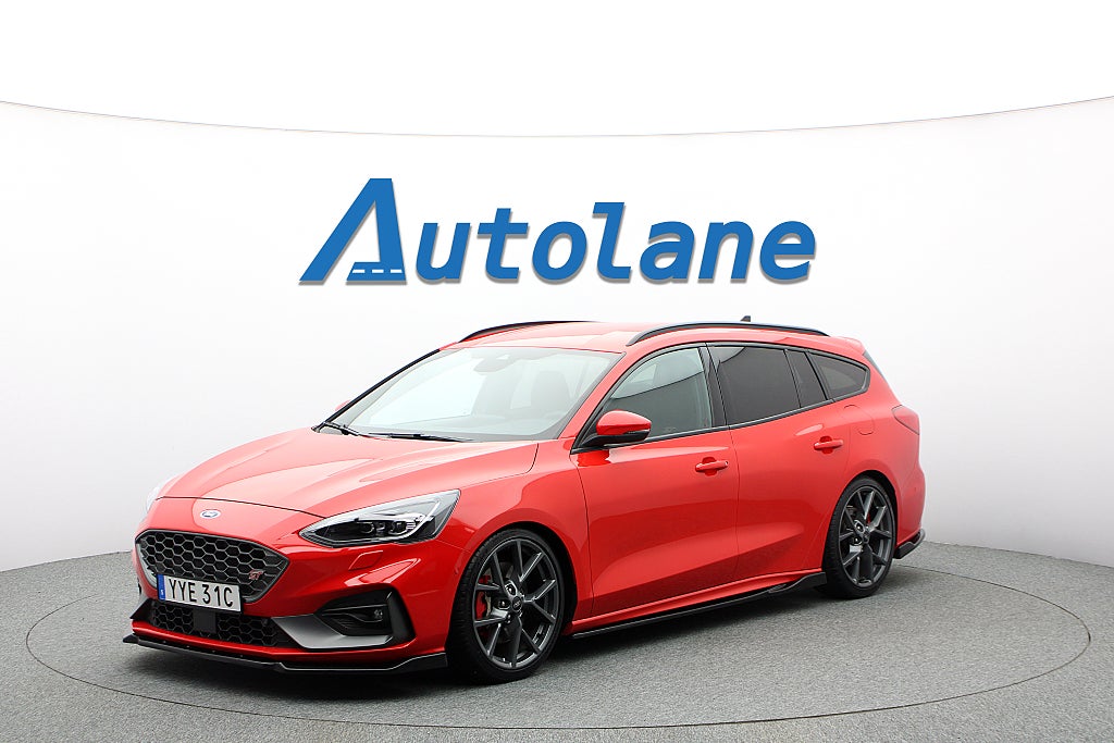 Ford Focus ST Kombi ST Recaro, B&O, DRAG, 280hk