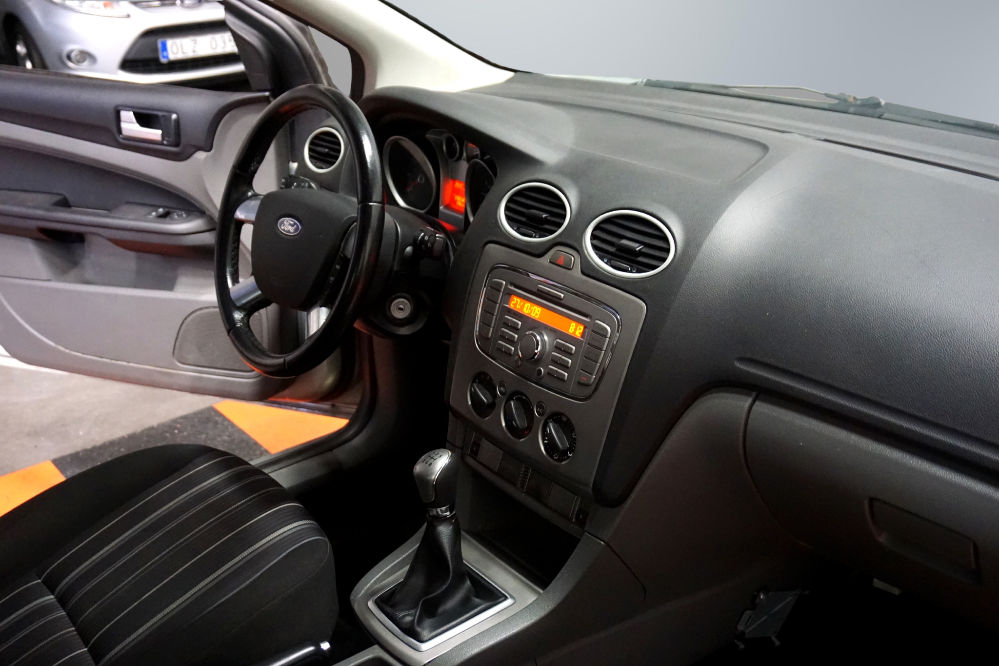 Ford Focus 2010, bild 7/42