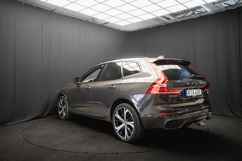 Volvo XC60 Recharge T6 AWD DARK 21" DRAG 360 HK PANO ORREFORS MOMS
