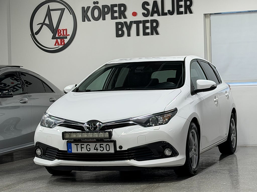 Toyota Auris 1.6 D-4D Business Plus, Comfort Euro 6 S&V hjul