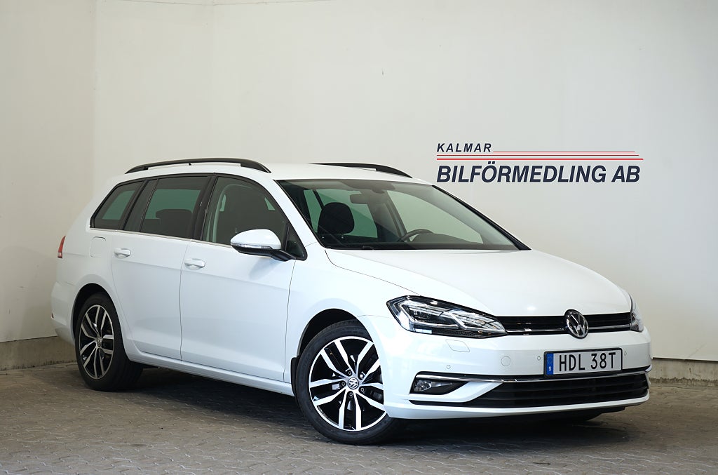 Volkswagen Golf Sportscombi 1.5 TSI GT Värmare Dragkrok B-kamera 150hk