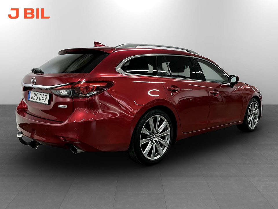 Bild på Mazda 6 Wagon 2.2 SKYACTIV-D 184hk Aut 4WD B-KAMERA RATTVÄRME