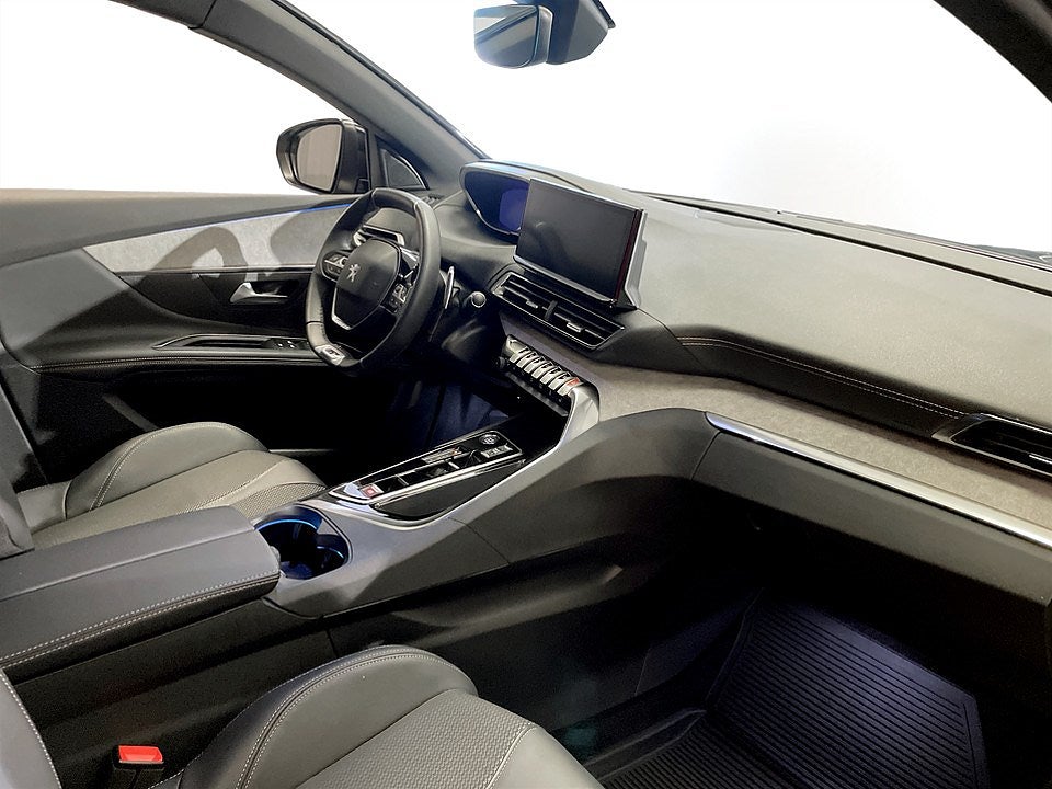 Bild på Peugeot 3008 GT 1.2 PT 130hk Aut - B-KAMERA, CARPLAY