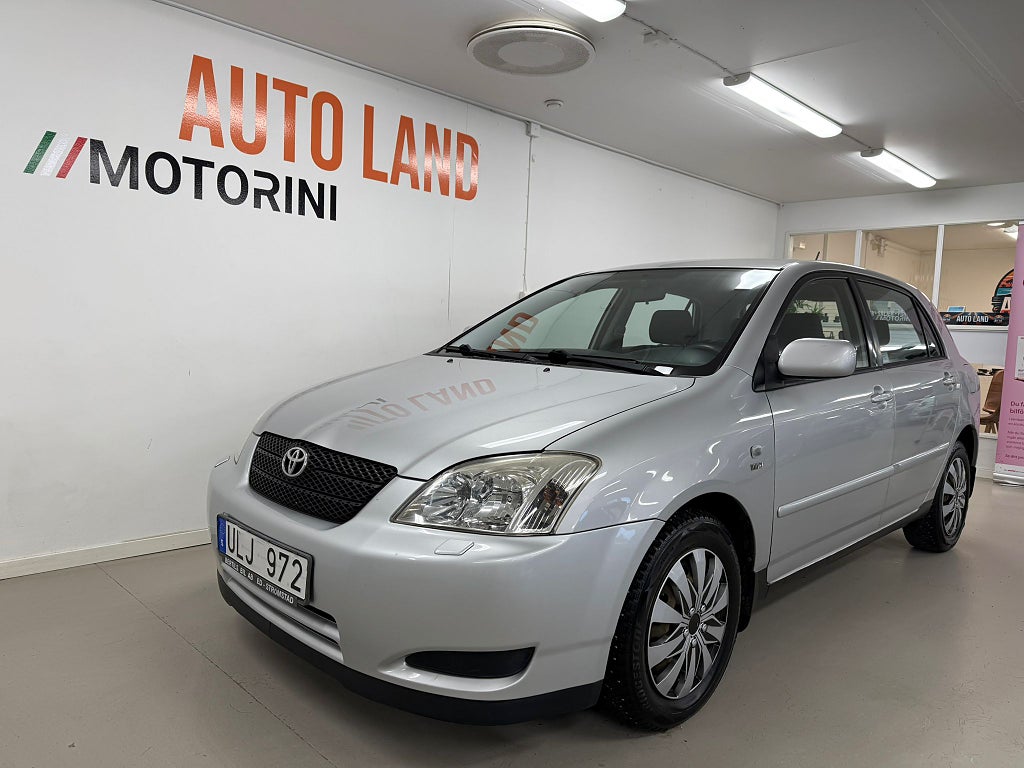 Toyota Corolla 5-dörrars 1.4 VVT / LÅG MIL / NY SERVICE 