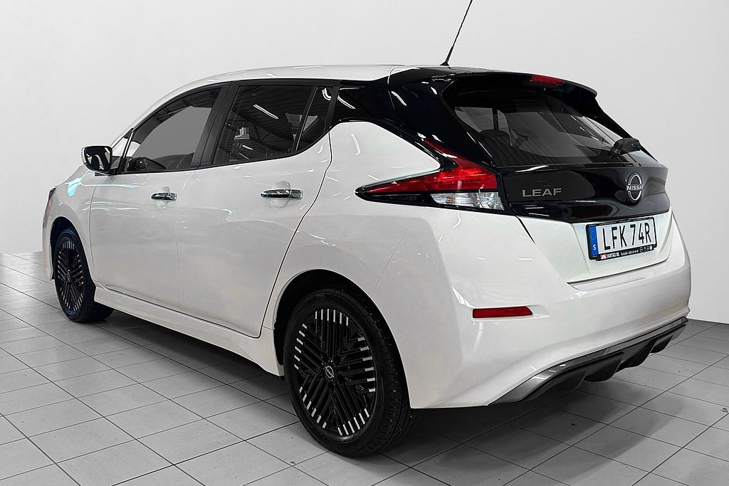 Nissan Leaf 2023 - miniatyr 4