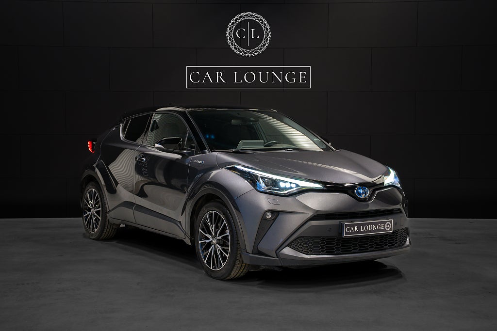 Toyota C-HR 2.0 184hk Executive \ Skinnklädsel  \ JBL \ Dragkrok \