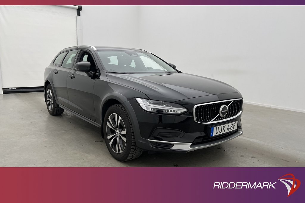 Volvo V90 Cross Country B4 AWD Advanced VOC D-Värm H/K Drag