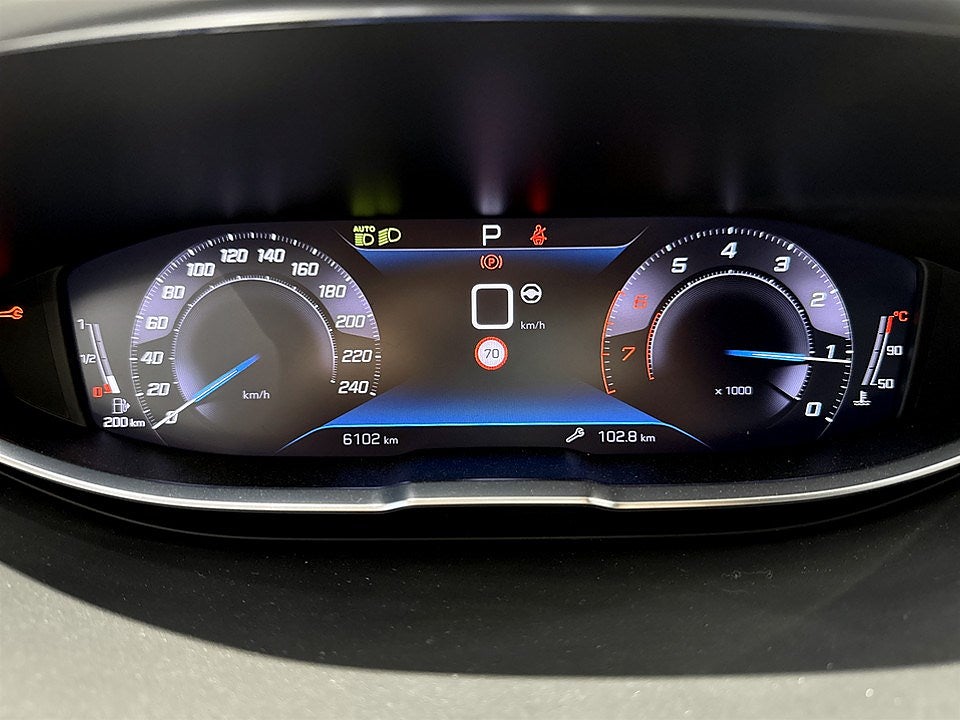 Bild på Peugeot 5008 GT 1.2 PT 130hk Aut - B-KAMERA, CARPLAY