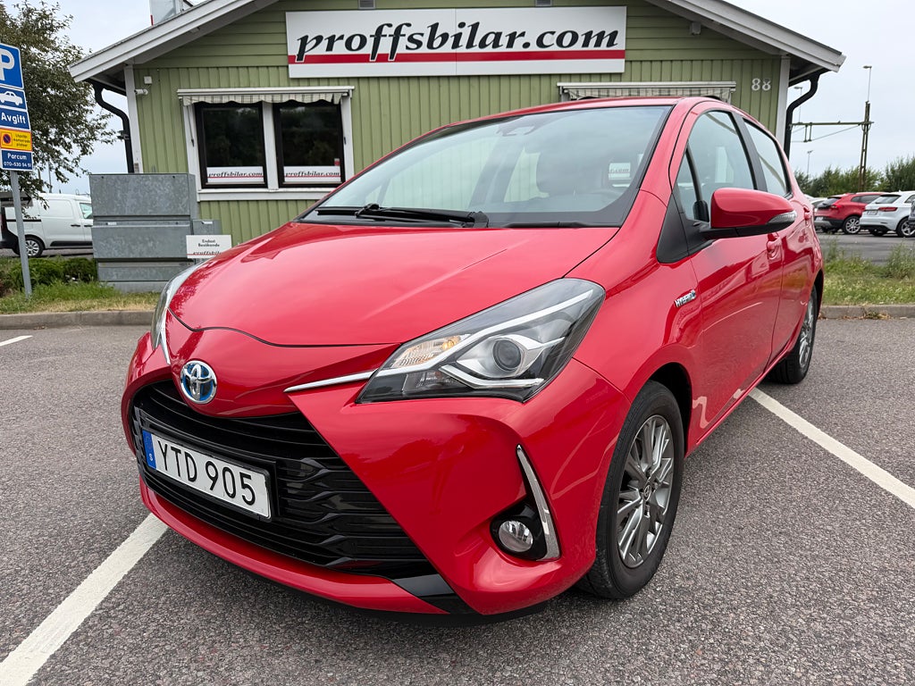 Toyota Yaris Hybrid e-CVT Active Euro 6