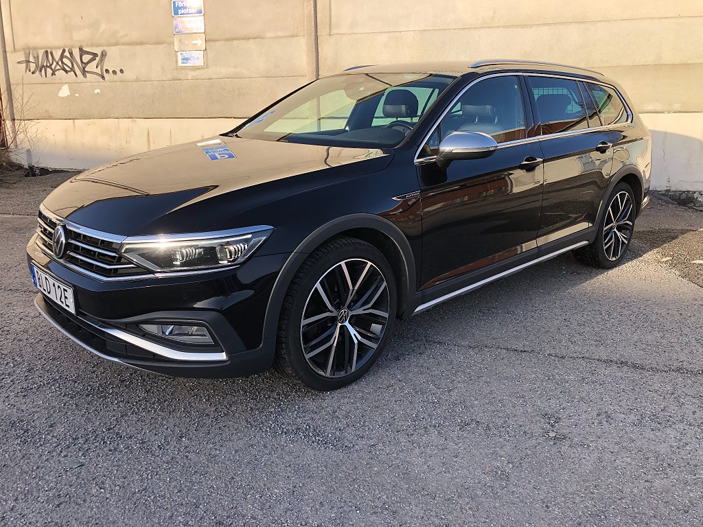 Volkswagen Passat  Alltrack 2.0TDI 4M ExecutiveCockpitSkinnVärmareDragMom
