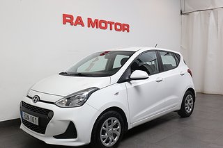 Halvkombi Hyundai i10 1 av 19
