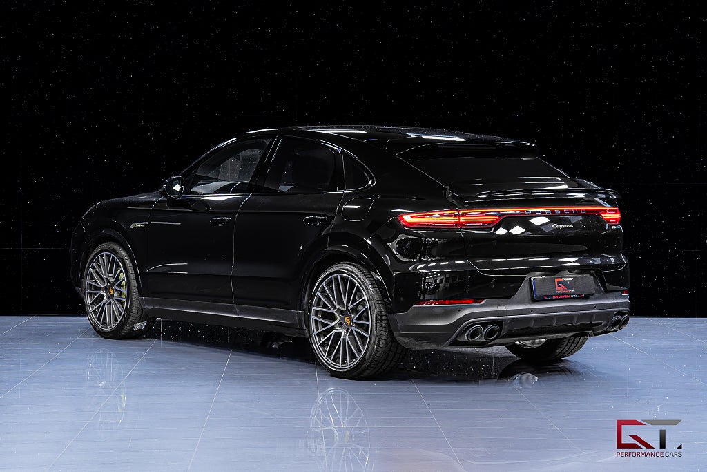 Porsche Cayenne E-Hyb Coupé Platinum Edt MOMS 22" Pano HuD BOSE 14-vägs