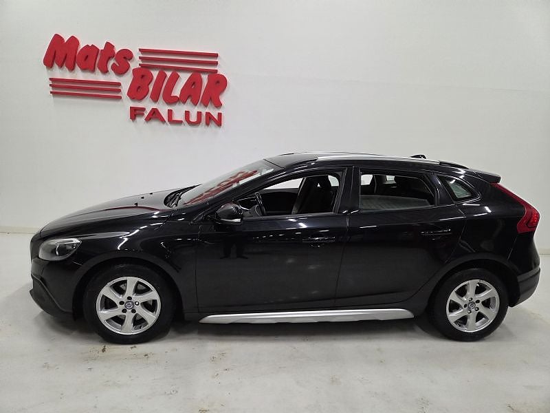 Volvo V40 Cross Country D2 Momentum 115 Hk Manuell