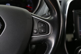 SUV Renault Captur 17 av 26