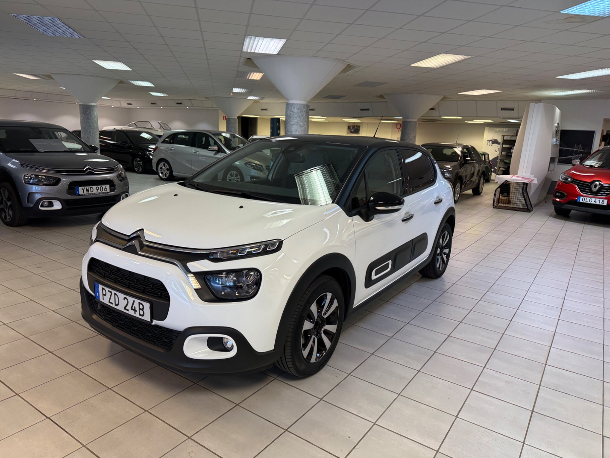 Citroen C3 1.6 e-HDi 2014, bild 6/10