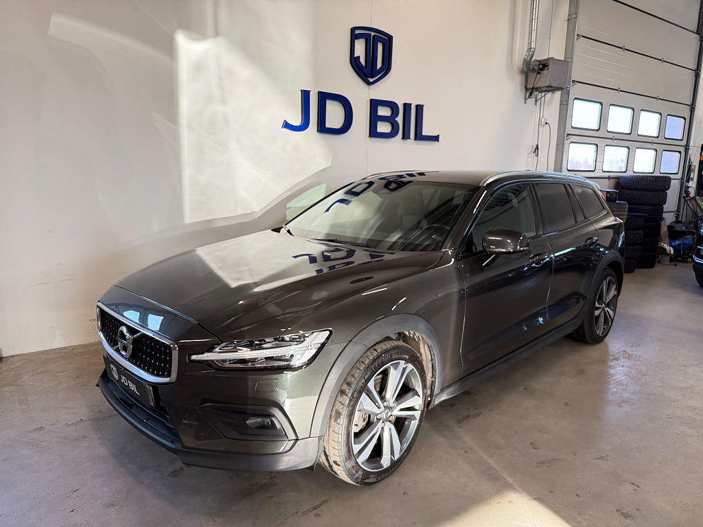 Volvo V60 Cross Country D4 AWD Geartronic Drag HUD Navi Bkamera 190hk