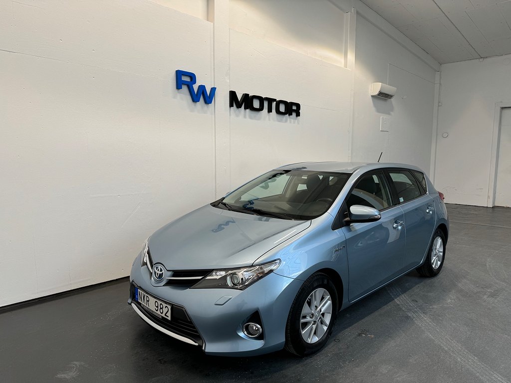 Toyota Auris Hybrid 136hk Active Backkamera / Värmare