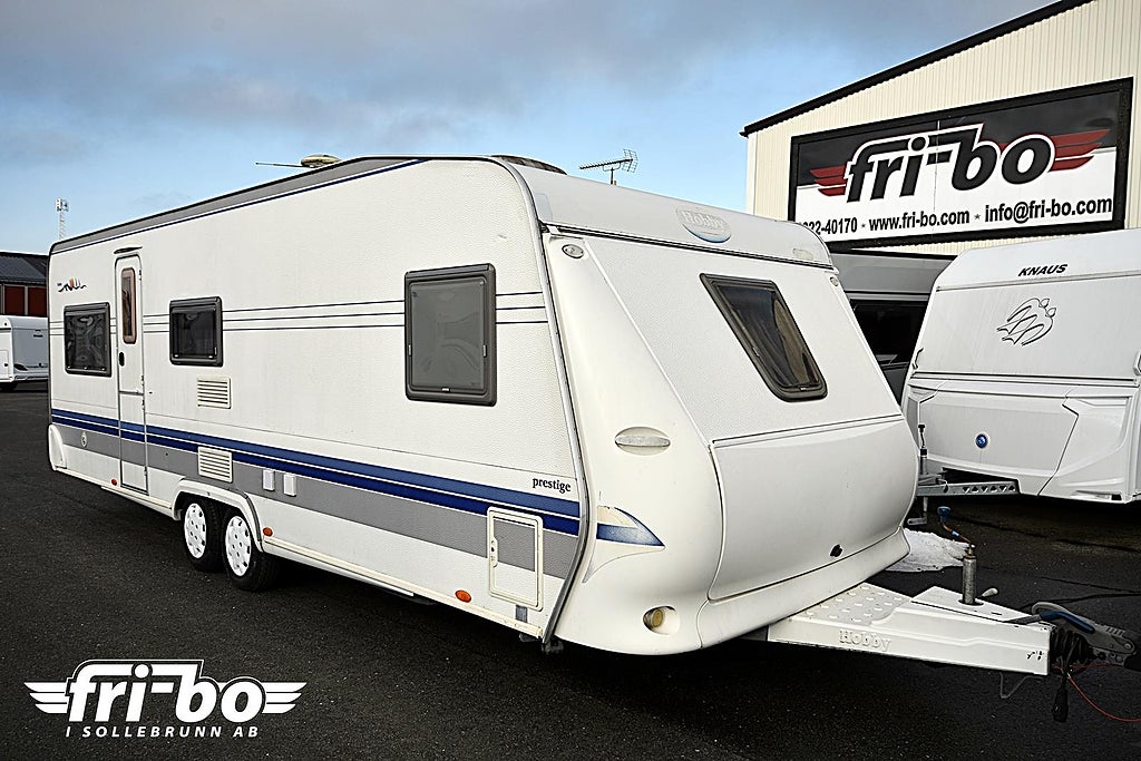 Hobby 650 UMFE Prestige, Dubbelbädd