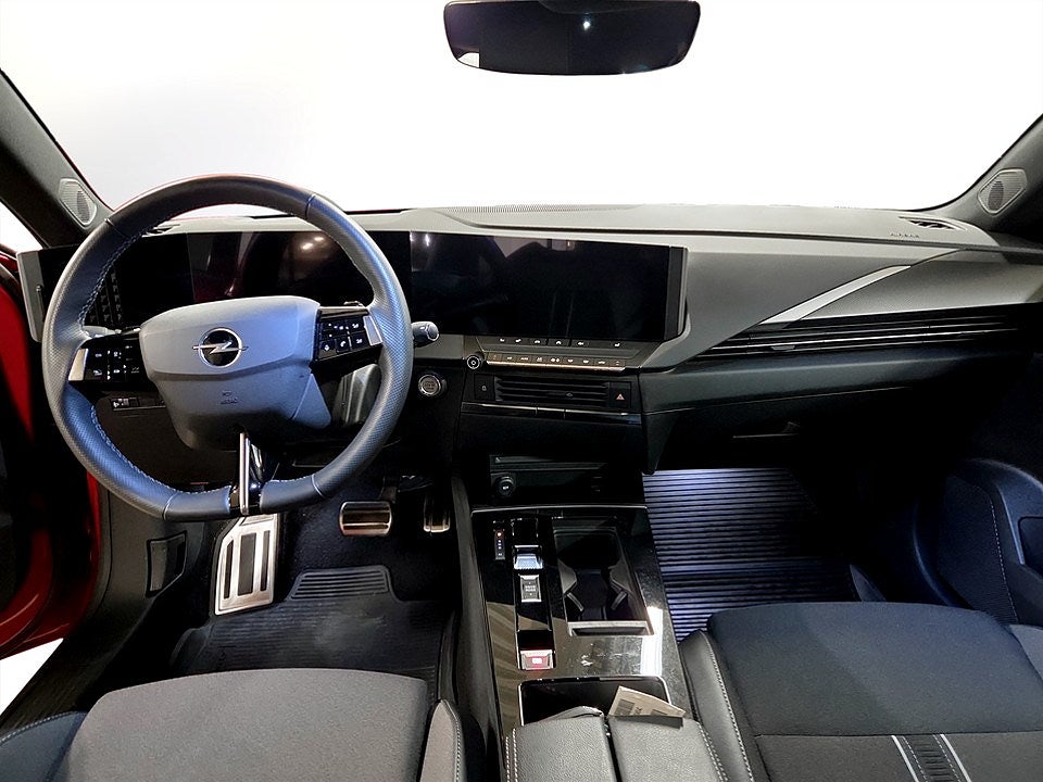 Bild på Opel Astra ST GS 1.2 PT 130hk Aut -B-KAMERA, CARPLAY