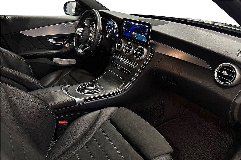 Mercedes-Benz C 200d AMG, Adv. paket, Bränslevärmare, Sportstolar, Navi, Kamera