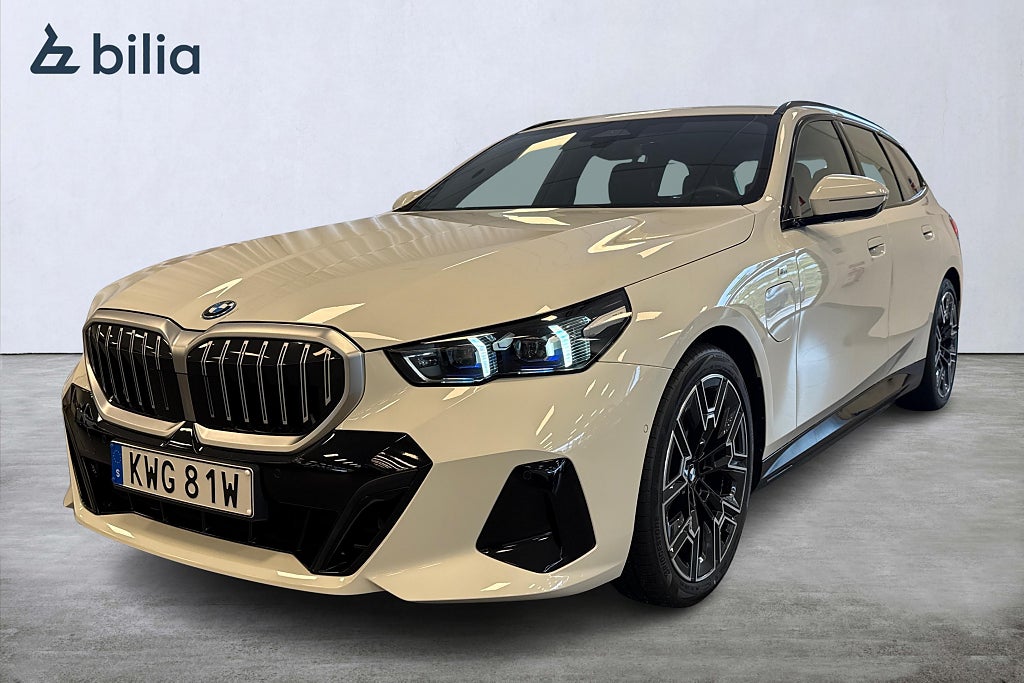 BMW 530e M Sport / H&K / Adaptiv / Drag / Backkamera / Rattvärme