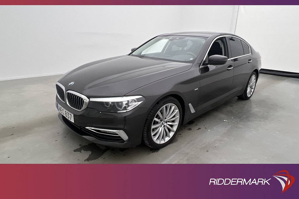 BMW 530 d xDrive Sedan Luxury Line H/K Kamera Navi Skinn