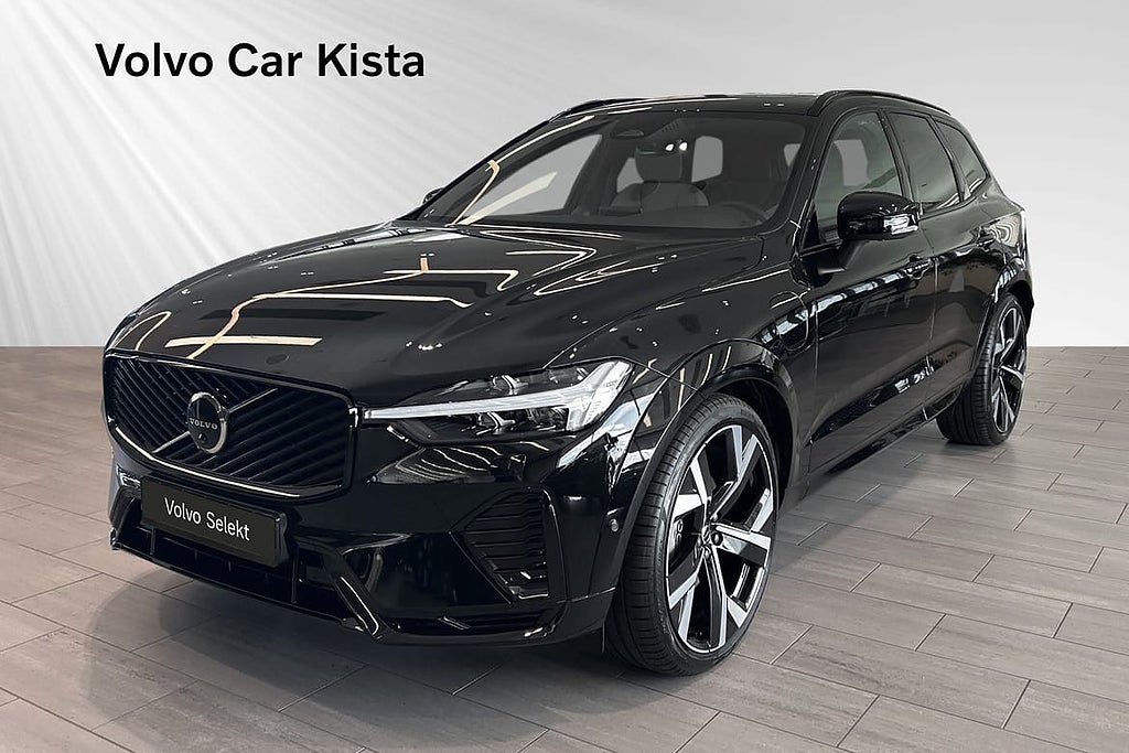 Volvo XC60 T6 Plus Dark Nordic B/W 360Kam Pano Luftfj