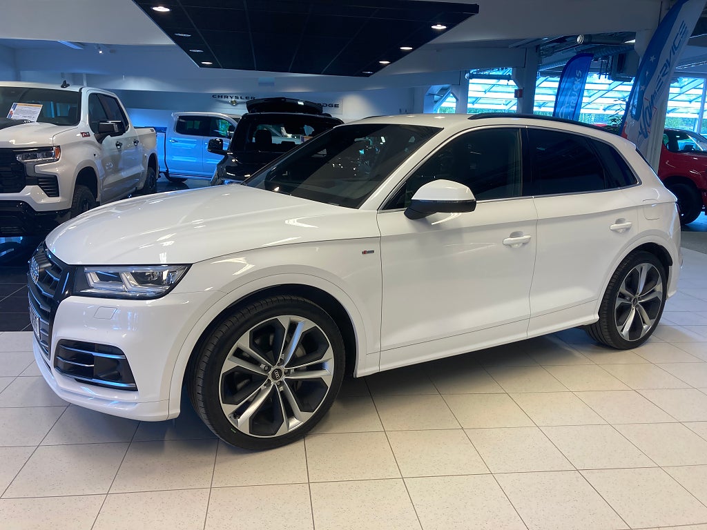 Audi Q5 55 TFSI e quattro S Tronic Comfort 367hk PHEV