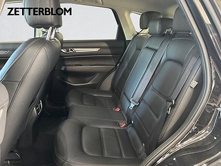 SUV Mazda CX-5 9 av 17