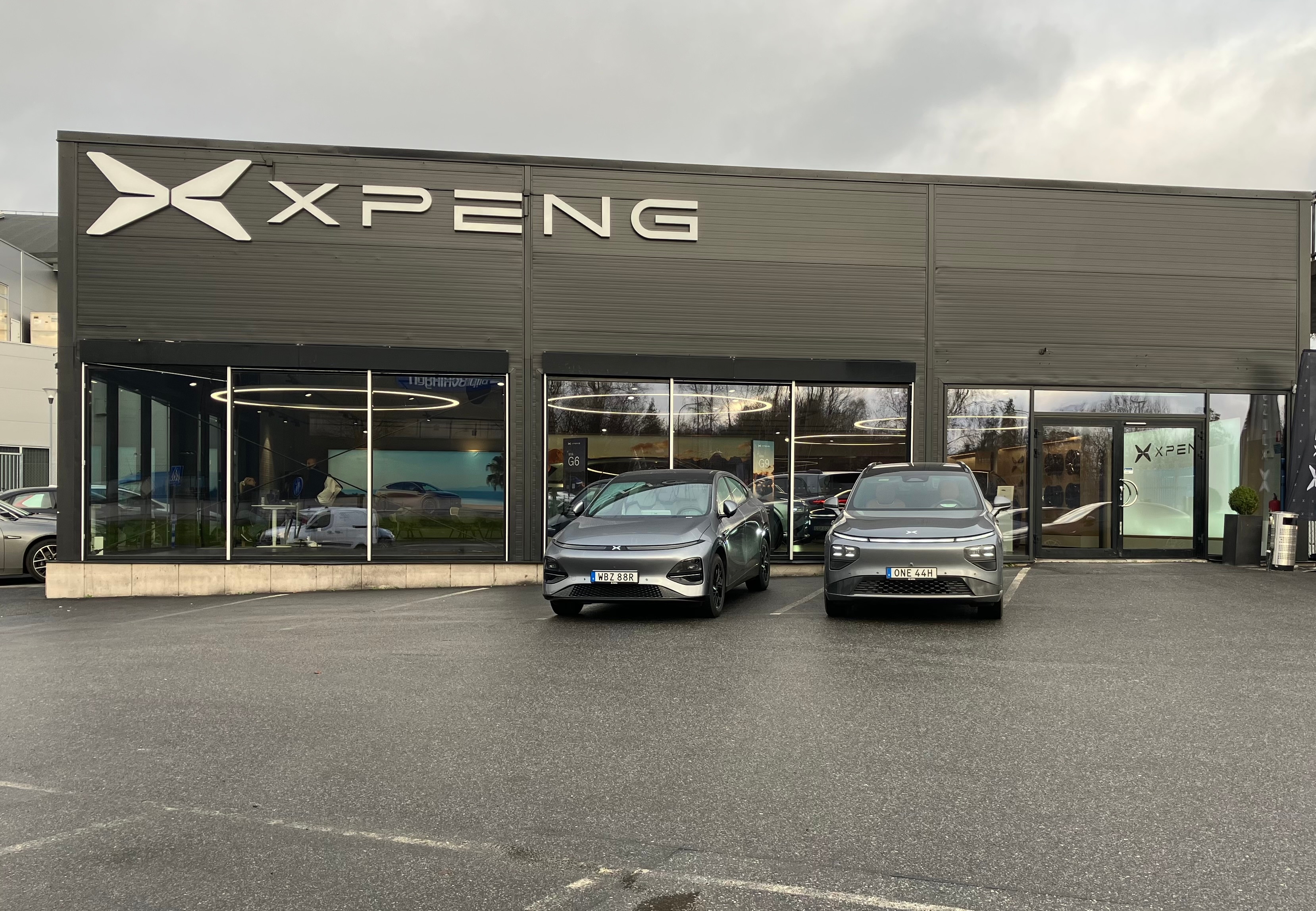 Bilia XPENG Segeltorp cover