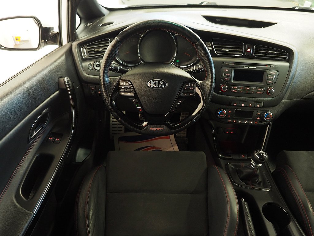 Kia Pro_Cee´d GT 204hk 1.6 GDI | Recaro | P-Sensorer 2015