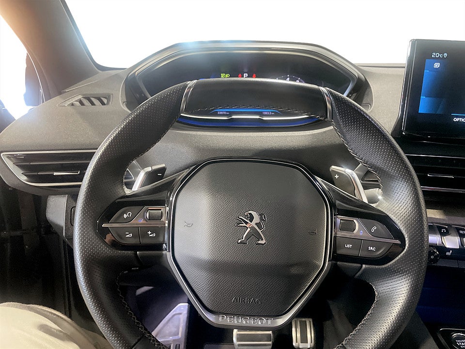 Bild på Peugeot 5008 GT 1.2 PT 130hk Aut 7-SITS B-KAMERA CARPLAY