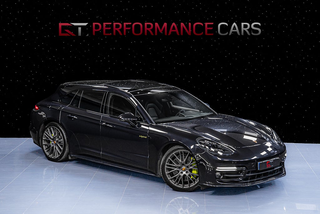 Porsche Panamera 4 E-Hyb SP PLATINUM MOMS 21" Pano 18vägs BOSE SoftClose