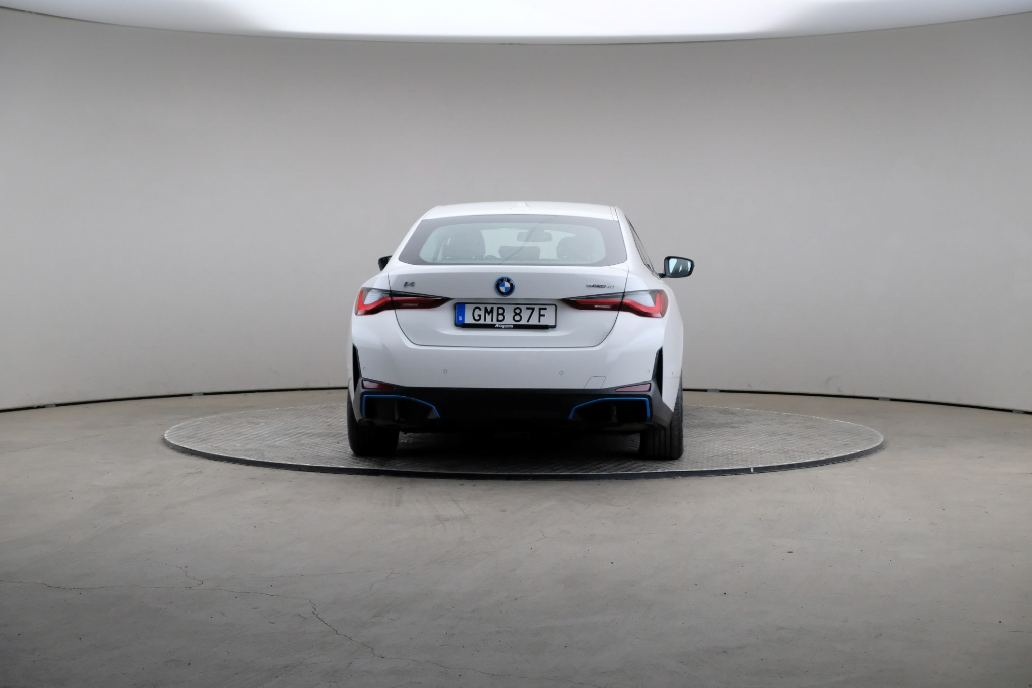 BMW i4 40 2022, bild 2/10