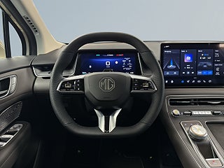 MG S6 EV Dual Motor 77 kWh AWD 0% Ränta 360 HuD Pano LAGERBIL – bild 9