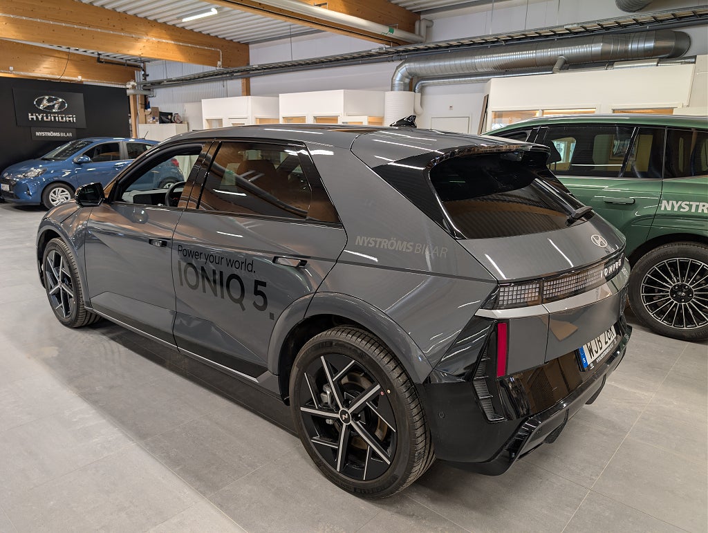 Hyundai IONIQ 5 AWD N-Line 84kWh Tech-paket Panorama thumbnail