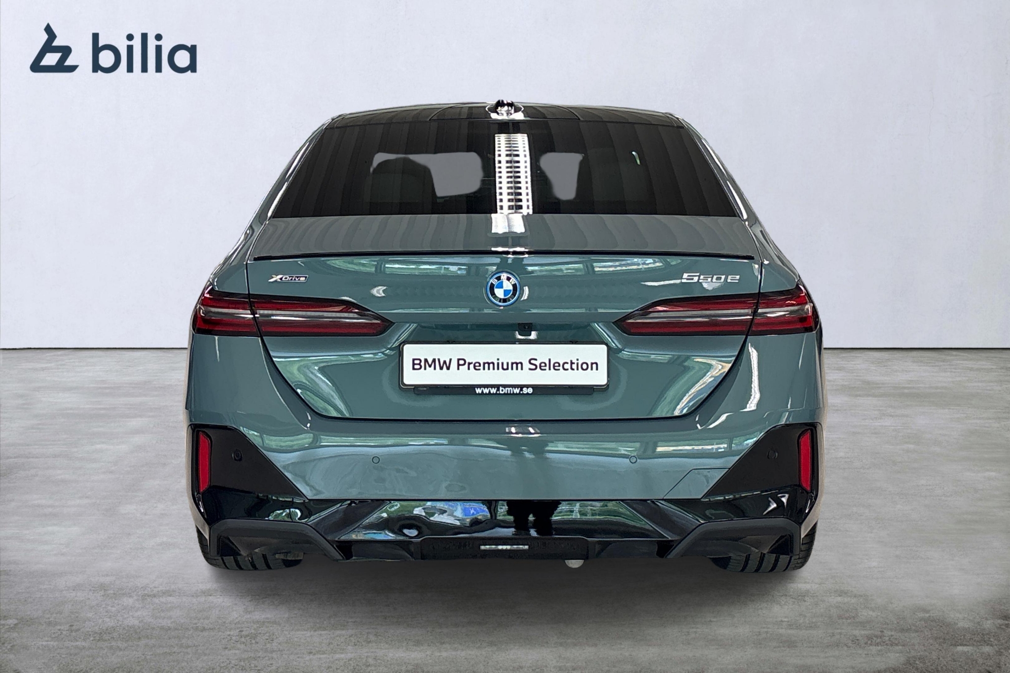 BMW 550 e xDrive Sedan M-Sport Pro 2025, kuva 4/44