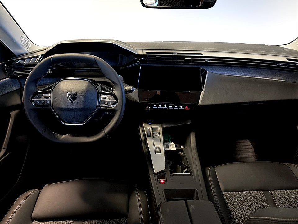 Bild på Peugeot 308 SW Allure Hybrid - OMGÅENDE LEVERANS!